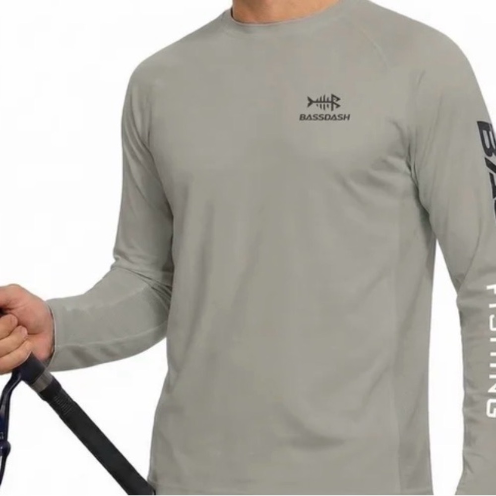 Men’s Long Sleeve Performance Shirt - Light Gray